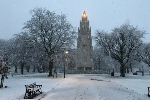 BBC Weather Watcher Tambotaylor Snow falls in Coventry