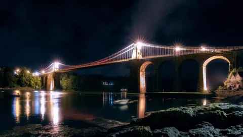 Ollie Pocok  Menai Bridge, Anglesey