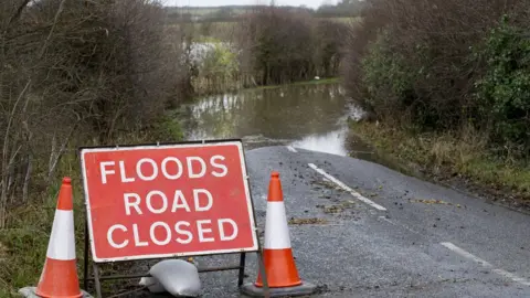 Flood sign