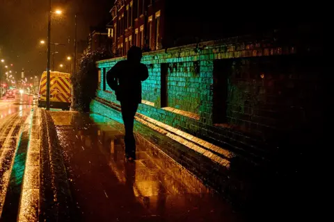 Paul Treacy Night time walk