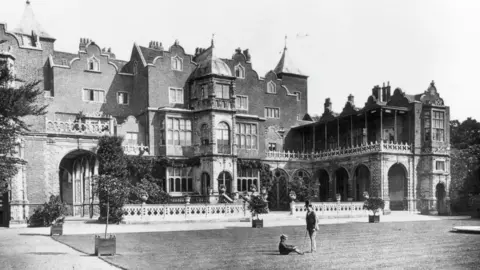 Hulton Archive via Getty Archive black and white photo of Holland House estate in 1870