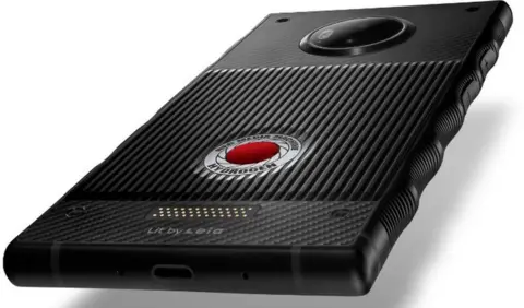 Red Hydrogen One: The internet reacts to the 3D-enabled phone