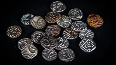 Norfolk Museums Service The Fincham Coin Hoard of silver sceattas, about 710 – 750 AD