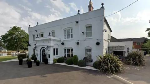 Google Woughton House Hotel