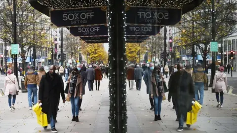 EPA Shoppers on Oxford Street