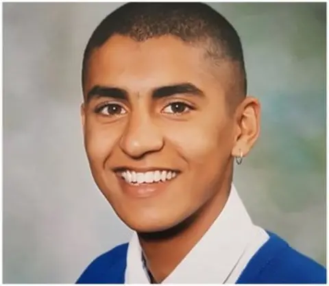 School photo Maajid Nawaz