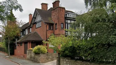 Google The Leylands Residential Care Home in Penn Road, Wolverhampton