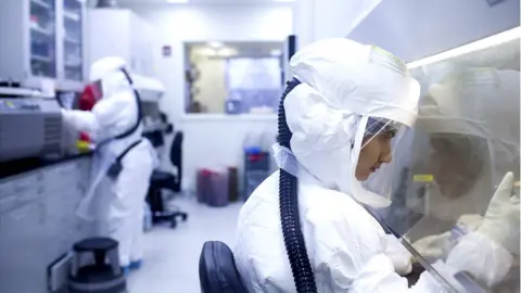 Qiagen Qiagen laboratory