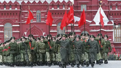 Getty Images Second World War victory march re-enactment