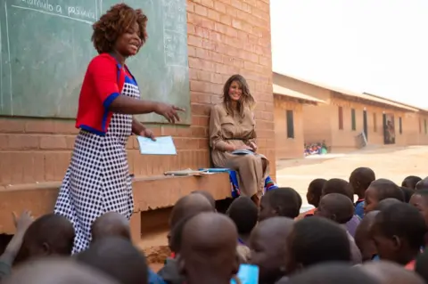 AFP US First Lady Melania Trump visits Chipala Primary School in Lilongwe on October 4, 2018 during a 1-day visit in Malawi, part of her week long trip to Africa to promote her 'Be Best' campaign.