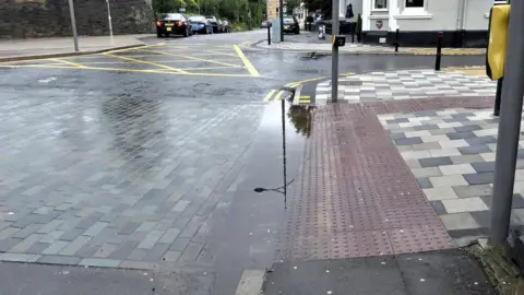 Swindon and its Changing Faces The scheme with a big puddle