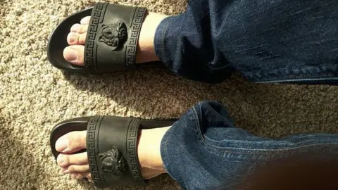 Akbar Badshah sandals