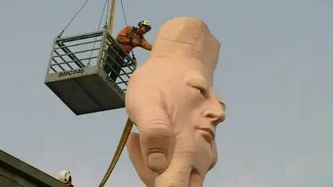 TV New Zealand The Quasigiant hand sculpture