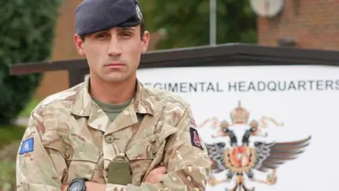 MoD Trooper Ross Woodward