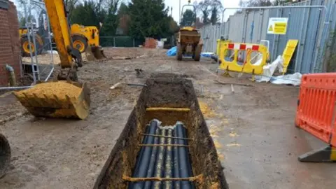 South Warwickshire University Foundation NHS Trust Work on new site