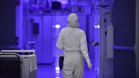 Intel Intel clean room