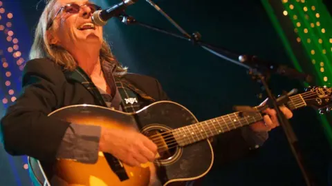 Big Burns Supper Dougie MacLean