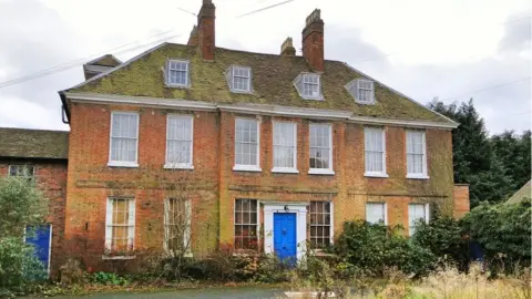 Save The Manor House The Manor House in Cleobury Mortimer