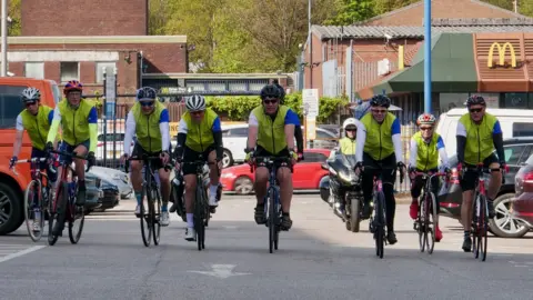 Blind Dave cyclists