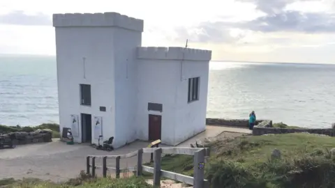 BBC Elin's Tower, Holy Island