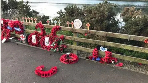 PSNI wreaths - Saturday