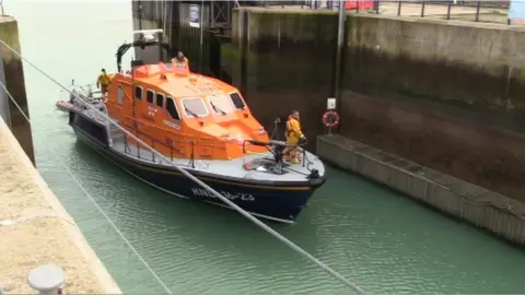 Eddie Mitchell Lifeboat