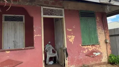 Louise Parry/BBC Nizamodeen Hosein's home in Trinidad