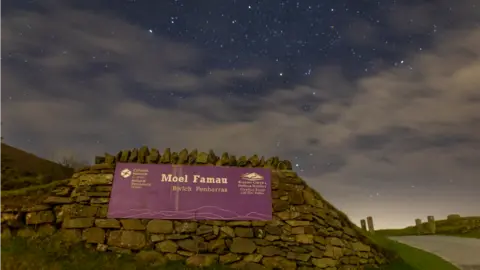 Dylan Parry Evans Moel Famau at night