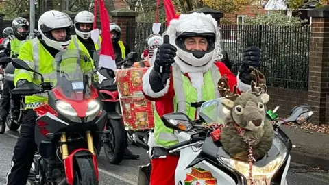 Paul King / My Wokingham Bikers on the Reading Toy Run 2022