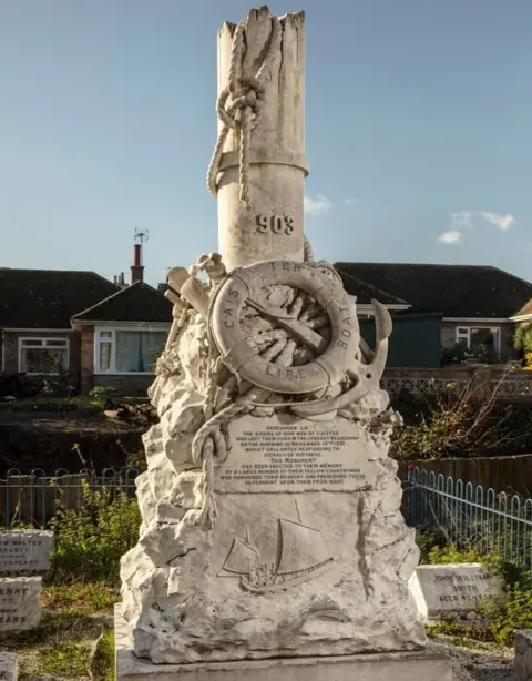 Historic England The memorial