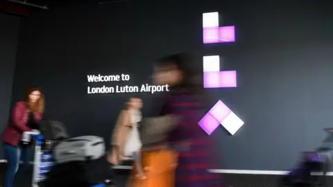 London Luton Airport London Luton Airport