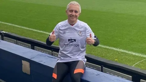 Mark Crowther Mark Crowther at Luton Town Football Club