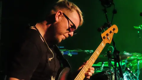 Charlie Forrest Phill Court