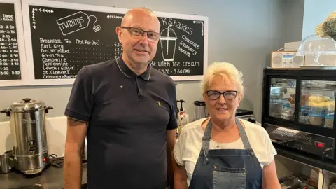 Phil Taylor and Angela Mills at the Latte Da Coffee Shop