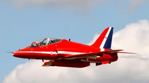 Getty Images Rolls-Royce Adour powered Red Arrows Hawk T1 flying at RAF Fairford July 2005