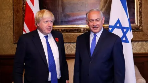 Getty Images Boris Johnson and Benjamin Netanyahu in London