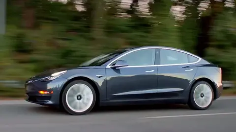 Tesla Tesla Model 3