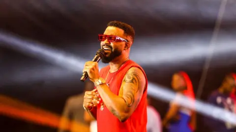 Daniel Irungu/EP-EFE/REX/Shutterstock Fally Ipupa performs at the Walker Town Concert in Nairobi, Kenya
