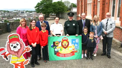 Road Safe NI Road Safe NI have recently launched a number of educational short films aimed at primary school pupils