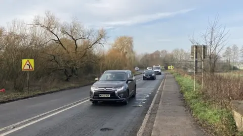 Dan Mumby Cars on A38 near Wellington