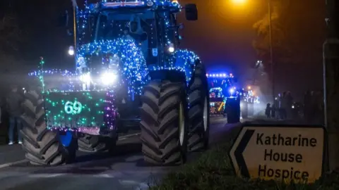 Matthew Hicks Banbury Christmas Tractor run