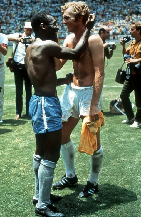 Mirrorpix/Getty Images Pele (left) and Bobby Moore swap shirts after Brazil and England's clash in the 1970 World Cup in Mexico