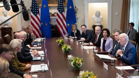 Getty Images Biden and von der Leyen, with their teams, meet at the White House