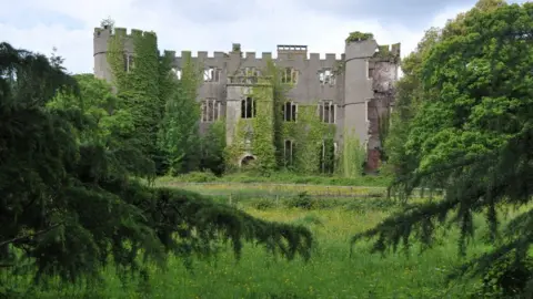 Philip Halling/Geograph Ruperra Castle