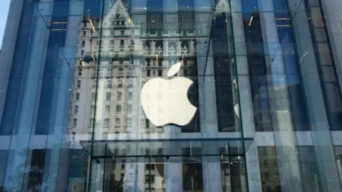 Getty Images Exterior of Apple Store on Fifth Avenue, New York