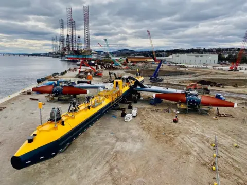 Orbital Marine Power Orbital O2