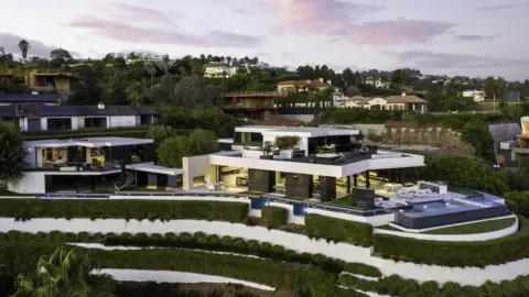 Tyler Hogan 1201 Laurel Way - $26,000,000 listed in 2019