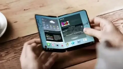 Samsung Samsung foldable phone