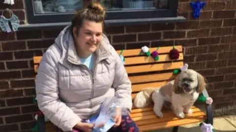 Chloe Robinson Chloe Robinson