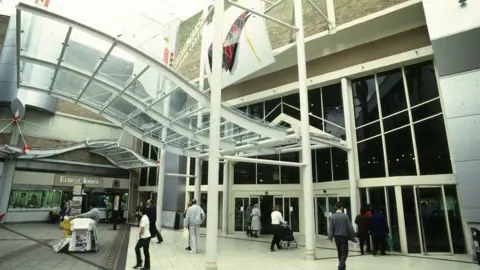 The shopping centre as it looked in 1998